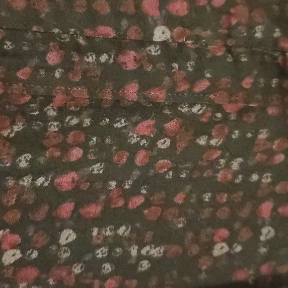 Top - Picture 2 of 4